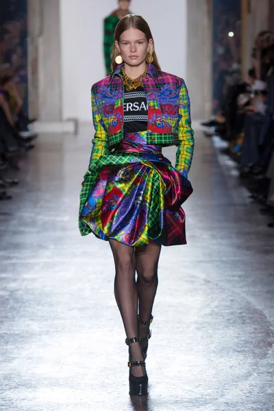 Look 21